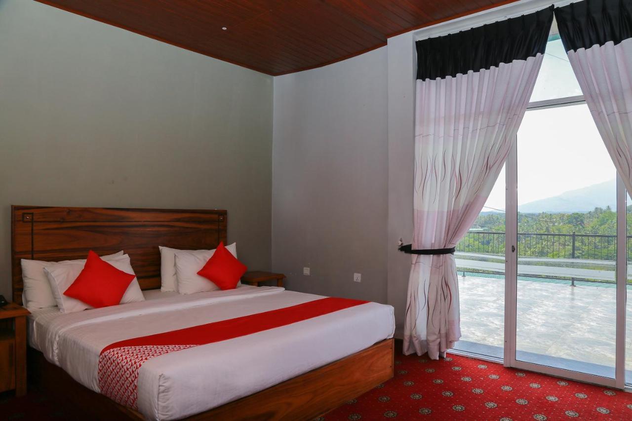 Oyo 278 Hotel Rivelka Kundasale Екстериор снимка